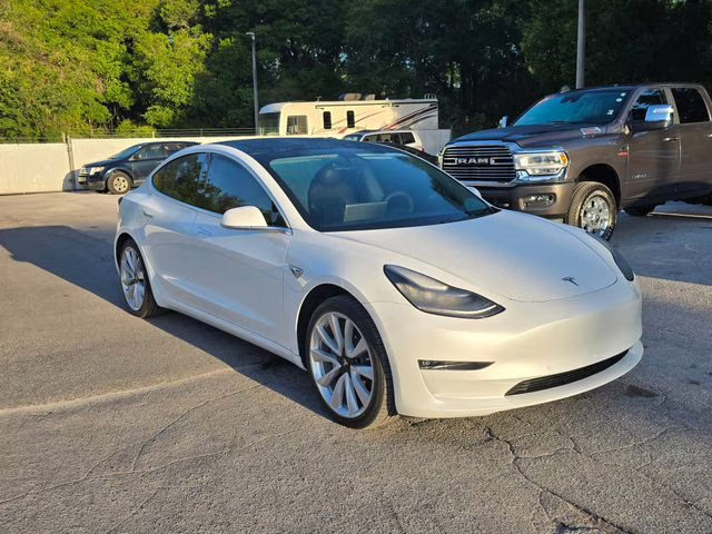 2019 White Tesla Model 3 Long Range AWD Sedan