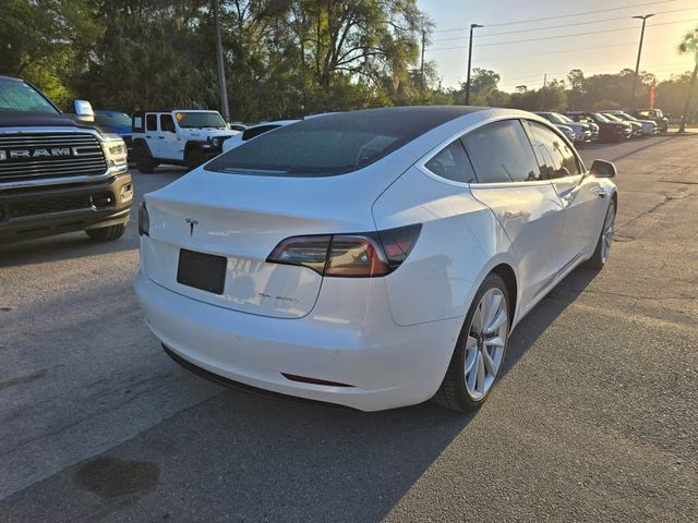 2019 White Tesla Model 3 Long Range AWD Sedan