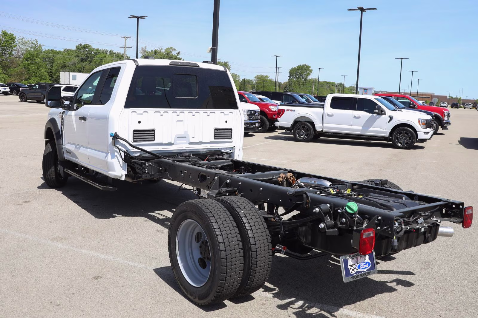 2026 Oxford White Ford Super Duty F-450 DRW XL RWD Truck