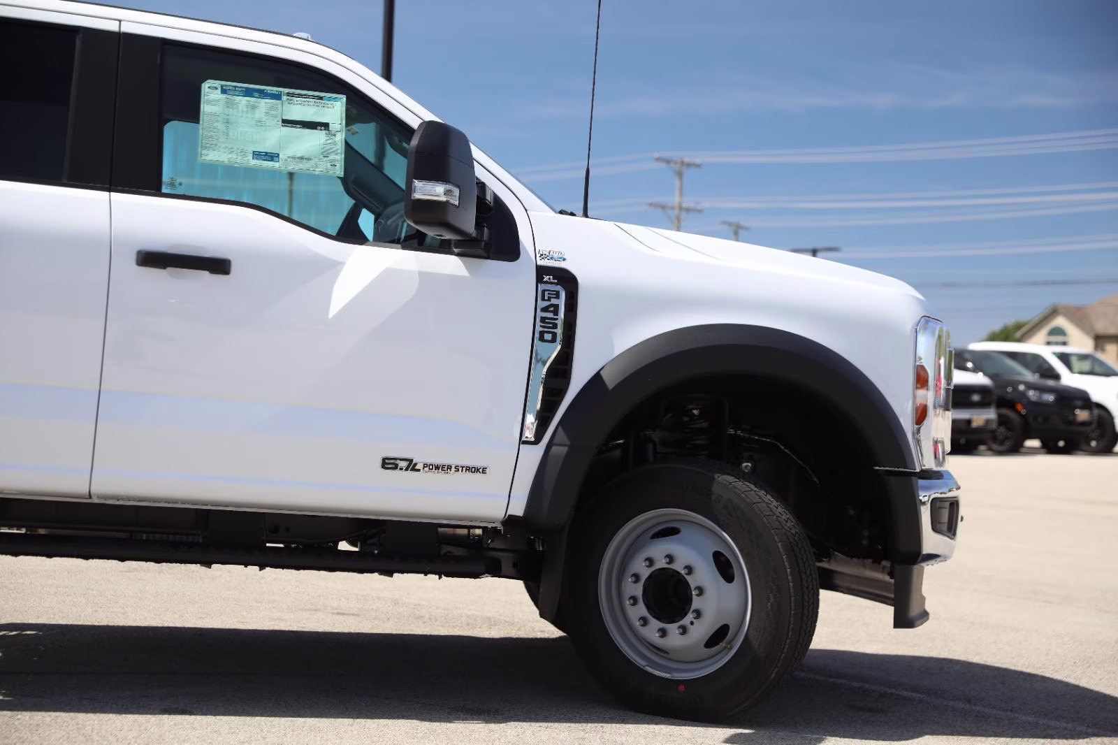 2026 Oxford White Ford Super Duty F-450 DRW XL RWD Truck