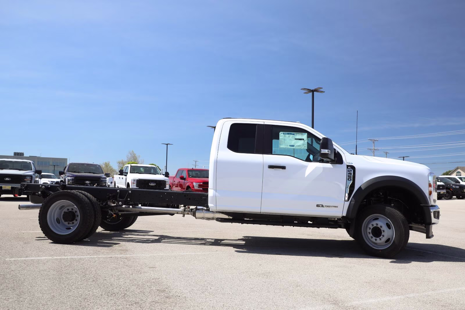 2026 Oxford White Ford Super Duty F-450 DRW XL RWD Truck