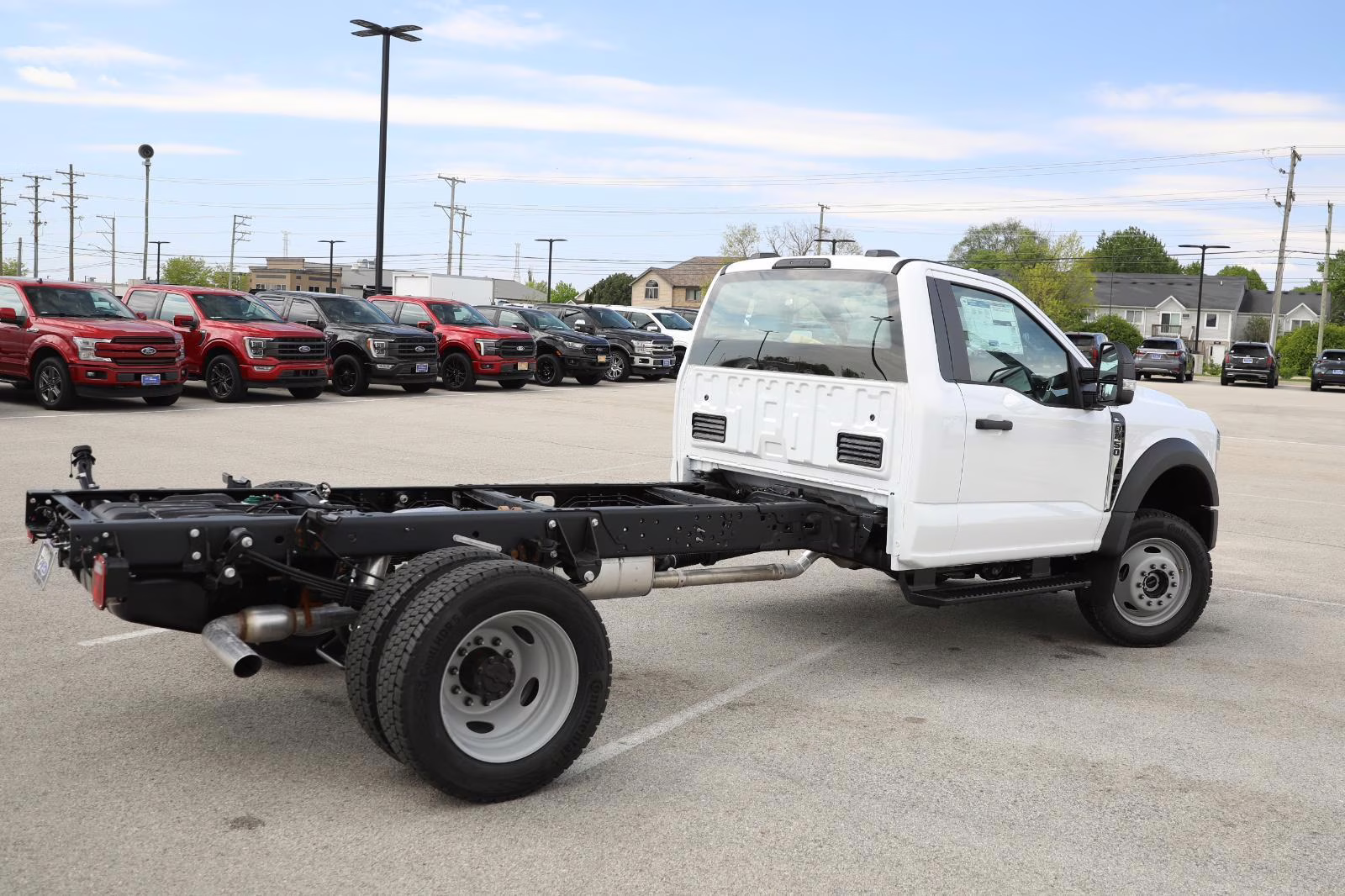 2026 Oxford White Ford Super Duty F-450 DRW XL 4X4 Truck