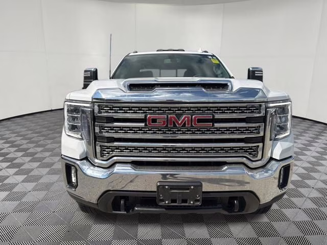2022 Summit White GMC Sierra 2500HD SLT 4X4 Truck