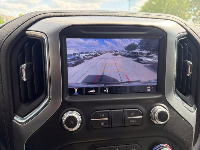 2022 Summit White GMC Sierra 2500HD SLT 4X4 Truck