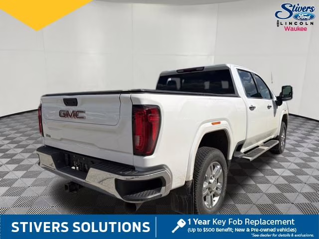 2022 Summit White GMC Sierra 2500HD SLT 4X4 Truck
