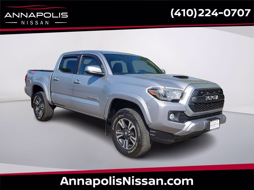 2018 Silver Sky Metallic Toyota Tacoma TRD Sport 4X4 Truck