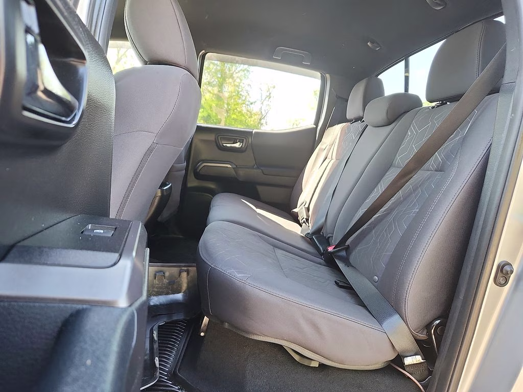 2018 Silver Sky Metallic Toyota Tacoma TRD Sport 4X4 Truck