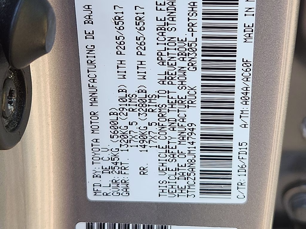 2018 Silver Sky Metallic Toyota Tacoma TRD Sport 4X4 Truck