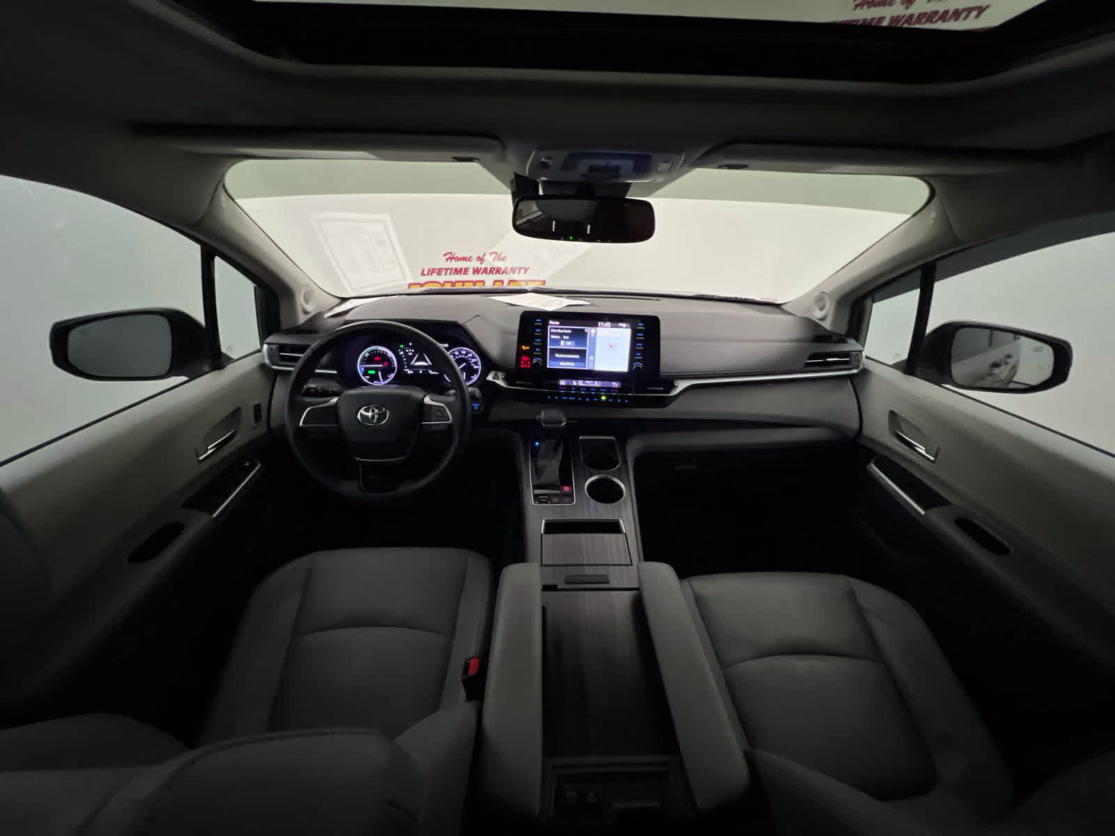 2022 Predawn Gray Mica Toyota Sienna Limited FWD Van