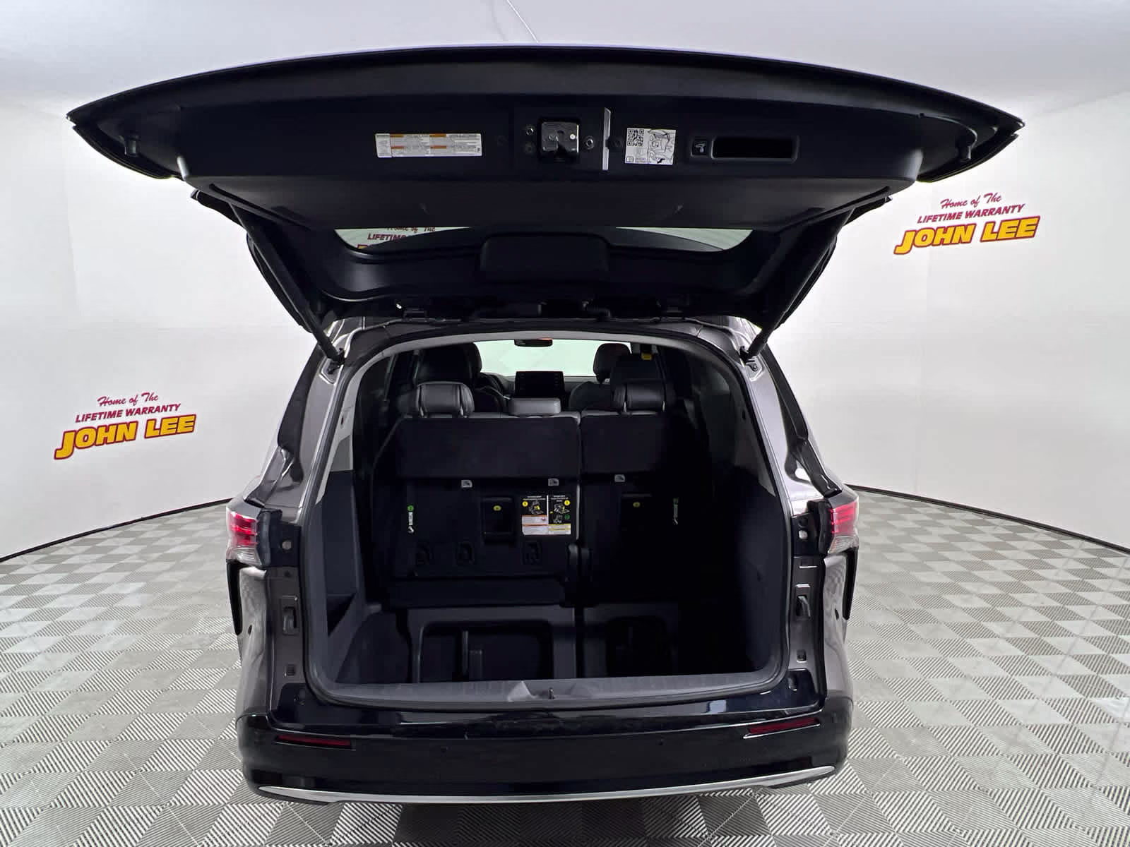 2022 Predawn Gray Mica Toyota Sienna Limited FWD Van
