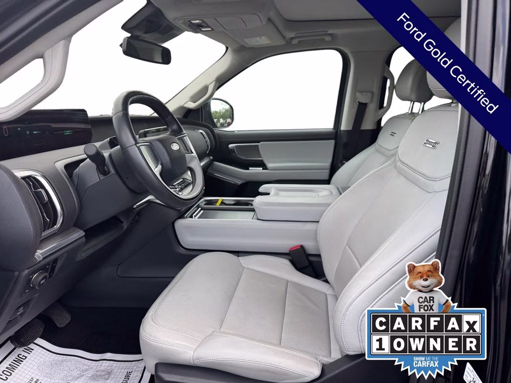 2025 Black Metallic Ford Expedition Max Platinum 4X4 SUV
