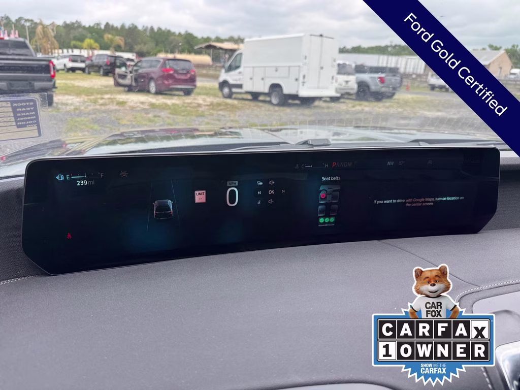 2025 Black Metallic Ford Expedition Max Platinum 4X4 SUV