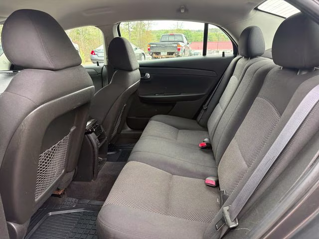 2011 Taupe Gray Metallic Chevrolet Malibu LT FWD Sedan