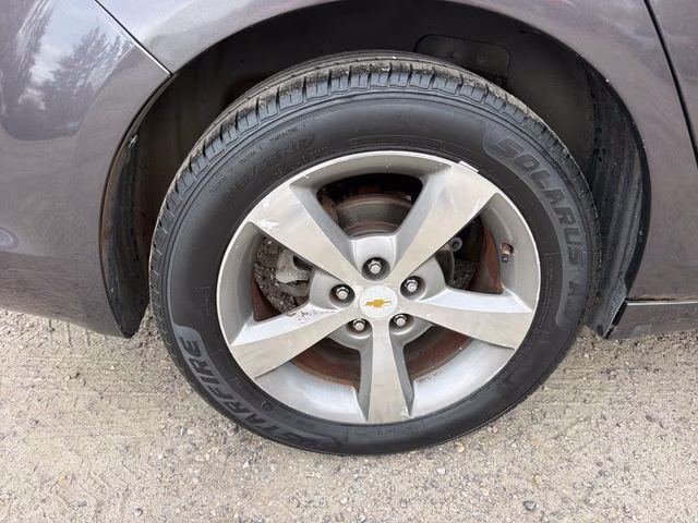 2011 Taupe Gray Metallic Chevrolet Malibu LT FWD Sedan