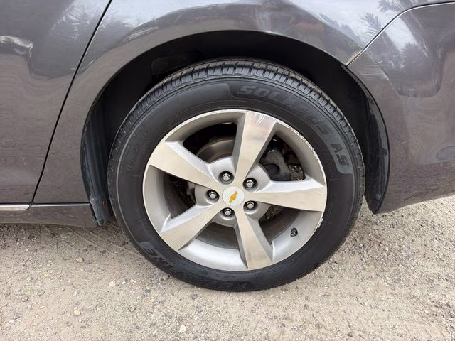 2011 Taupe Gray Metallic Chevrolet Malibu LT FWD Sedan