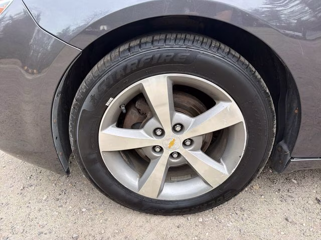 2011 Taupe Gray Metallic Chevrolet Malibu LT FWD Sedan