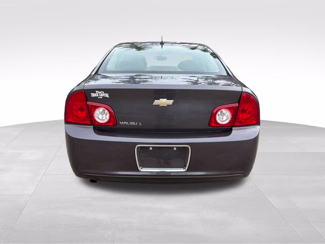 2011 Taupe Gray Metallic Chevrolet Malibu LT FWD Sedan