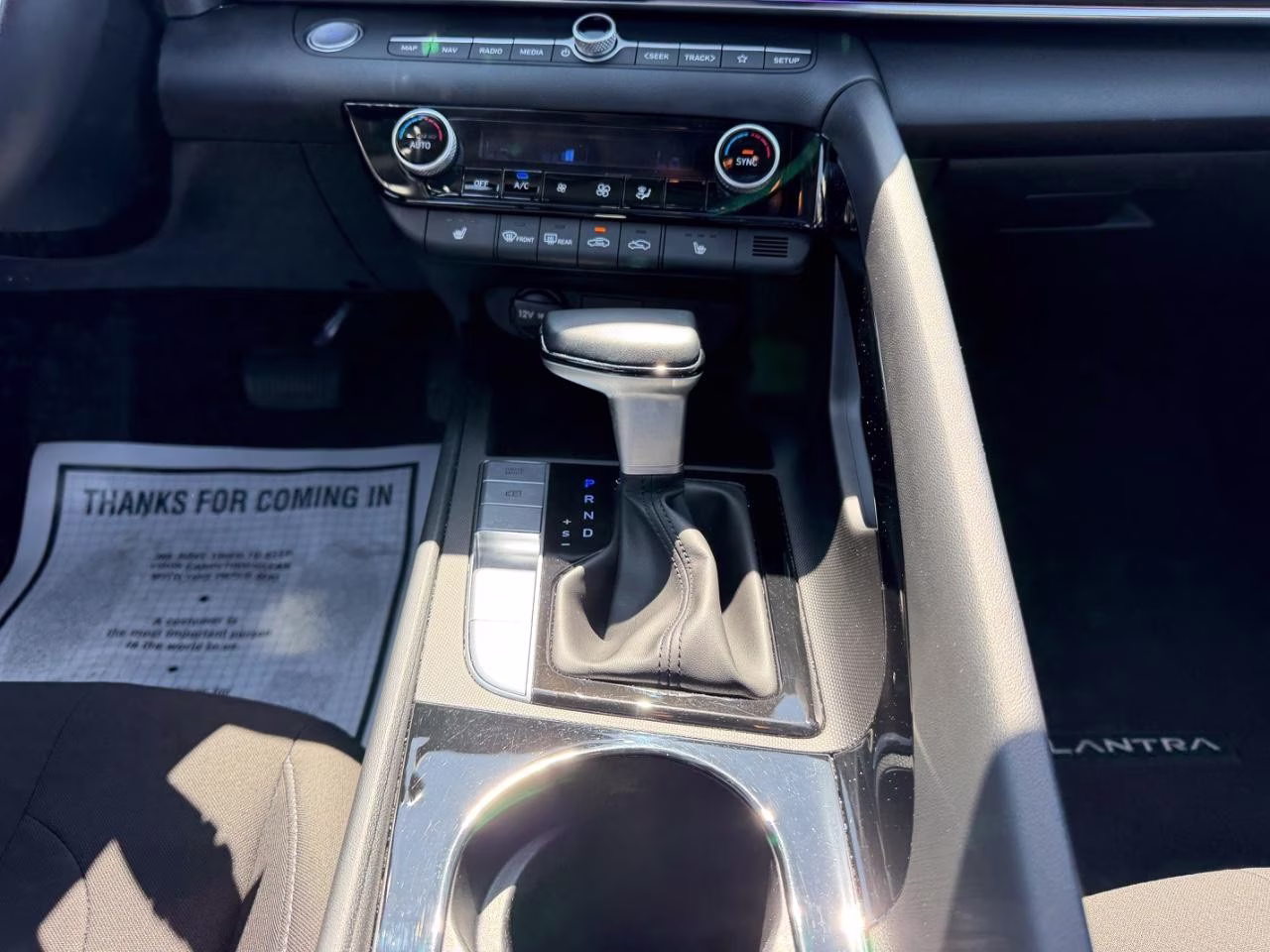 2024 Abyss Black Hyundai Elantra SEL FWD Sedan