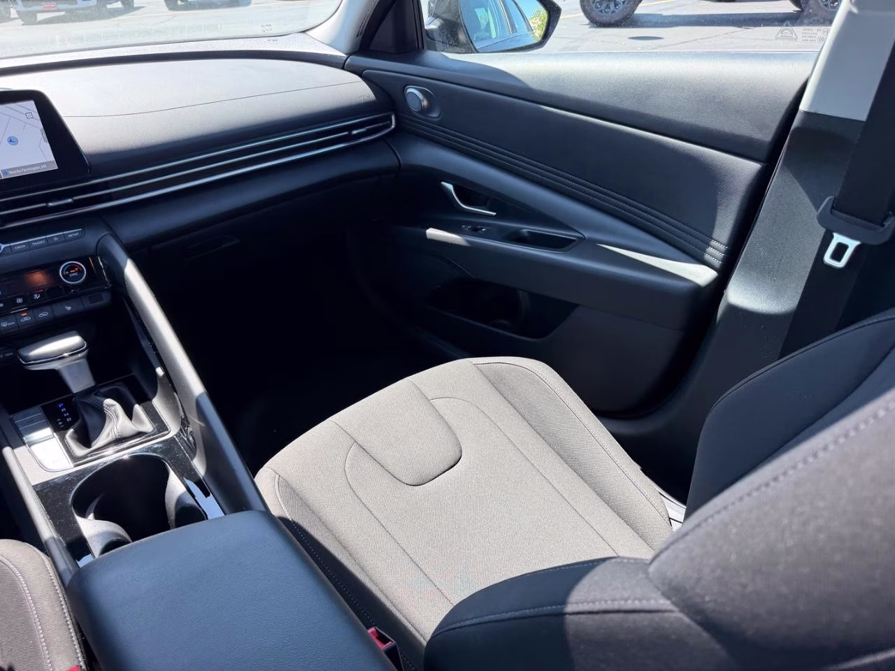 2024 Abyss Black Hyundai Elantra SEL FWD Sedan