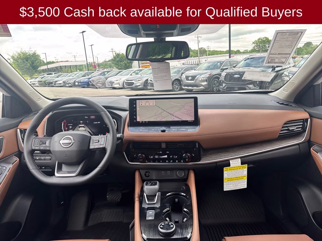 2026 Everest White Pearl Tricoat Nissan Rogue Platinum AWD SUV