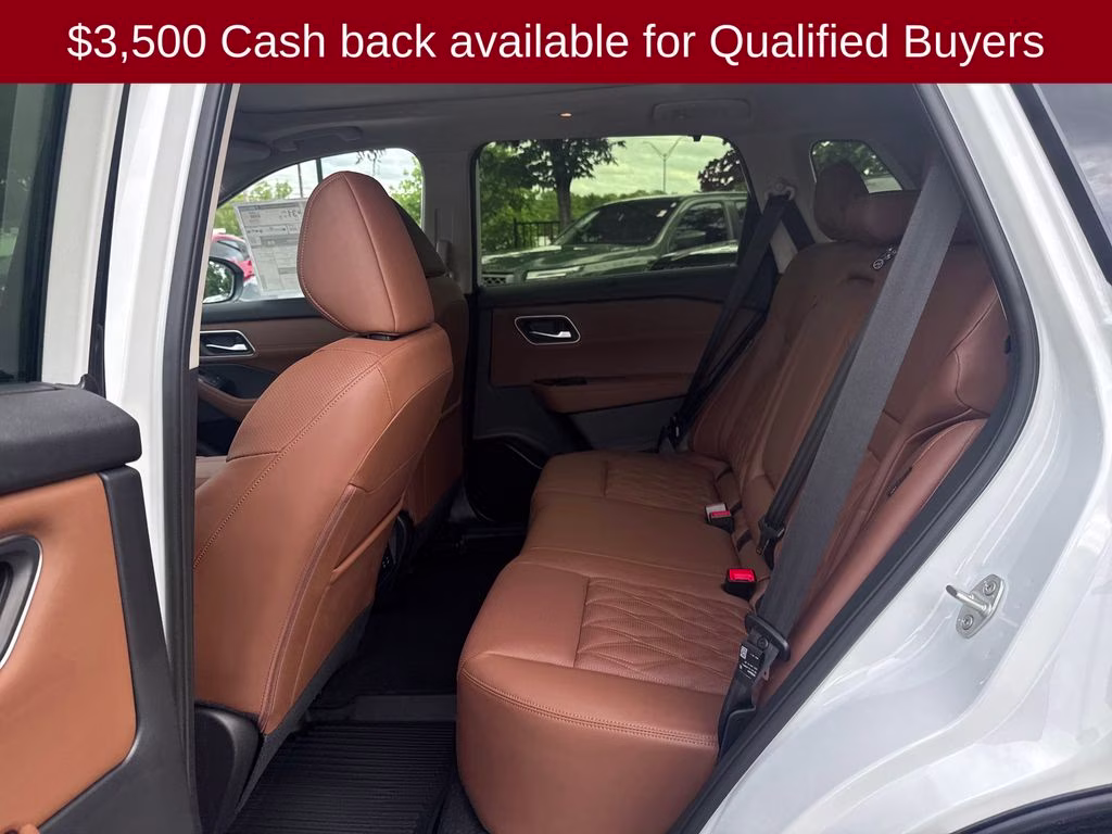 2026 Everest White Pearl Tricoat Nissan Rogue Platinum AWD SUV