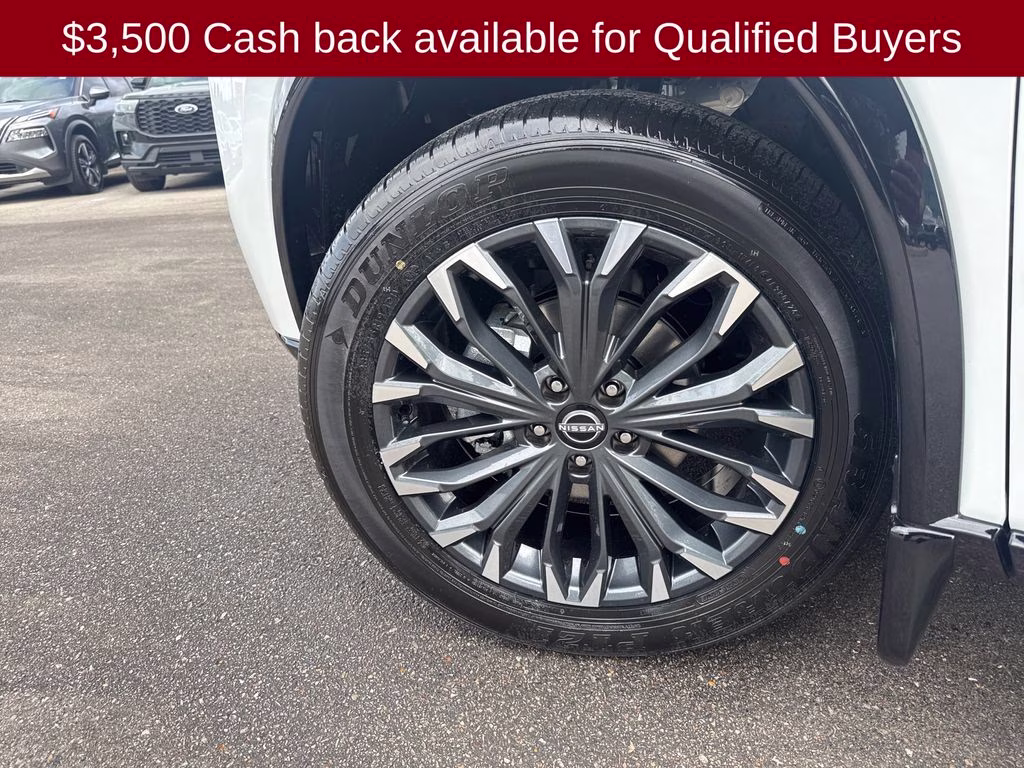 2026 Everest White Pearl Tricoat Nissan Rogue Platinum AWD SUV
