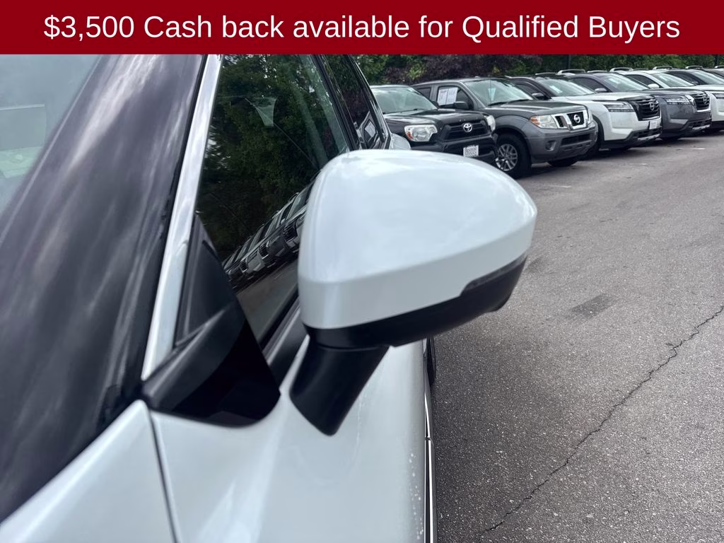 2026 Everest White Pearl Tricoat Nissan Rogue Platinum AWD SUV