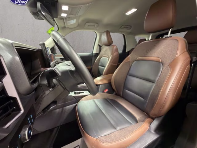 2025 Shadow Black Ford Bronco Sport Outer Banks 4X4 SUV