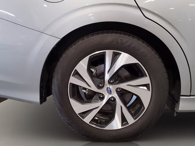 2025 Ice Silver Metallic Subaru Legacy Premium AWD Sedan