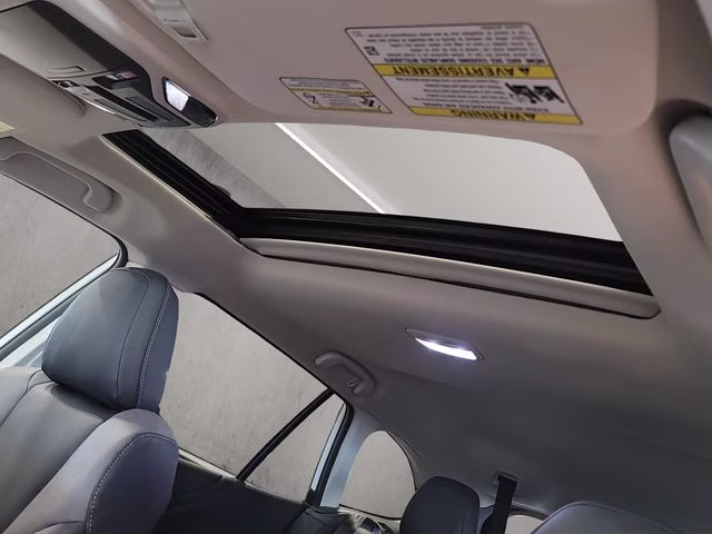 2025 Crystal White Pearl Subaru Outback Onyx Edition AWD SUV