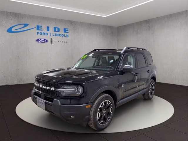 2025 Shadow Black Ford Bronco Sport Outer Banks 4X4 SUV