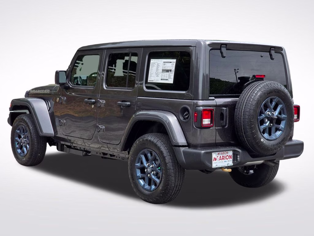 2026 Granite Crystal Metallic Clearcoat Jeep Wrangler 4X4 SUV