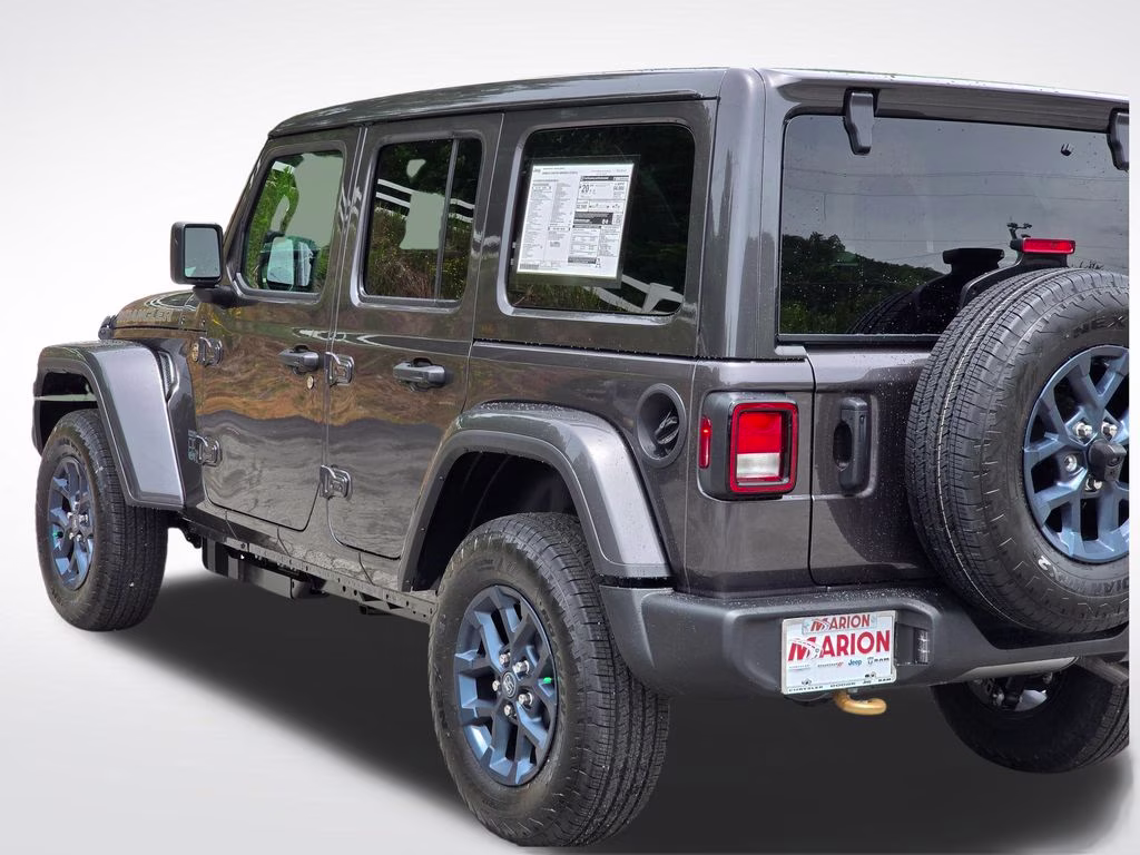 2026 Granite Crystal Metallic Clearcoat Jeep Wrangler 4X4 SUV