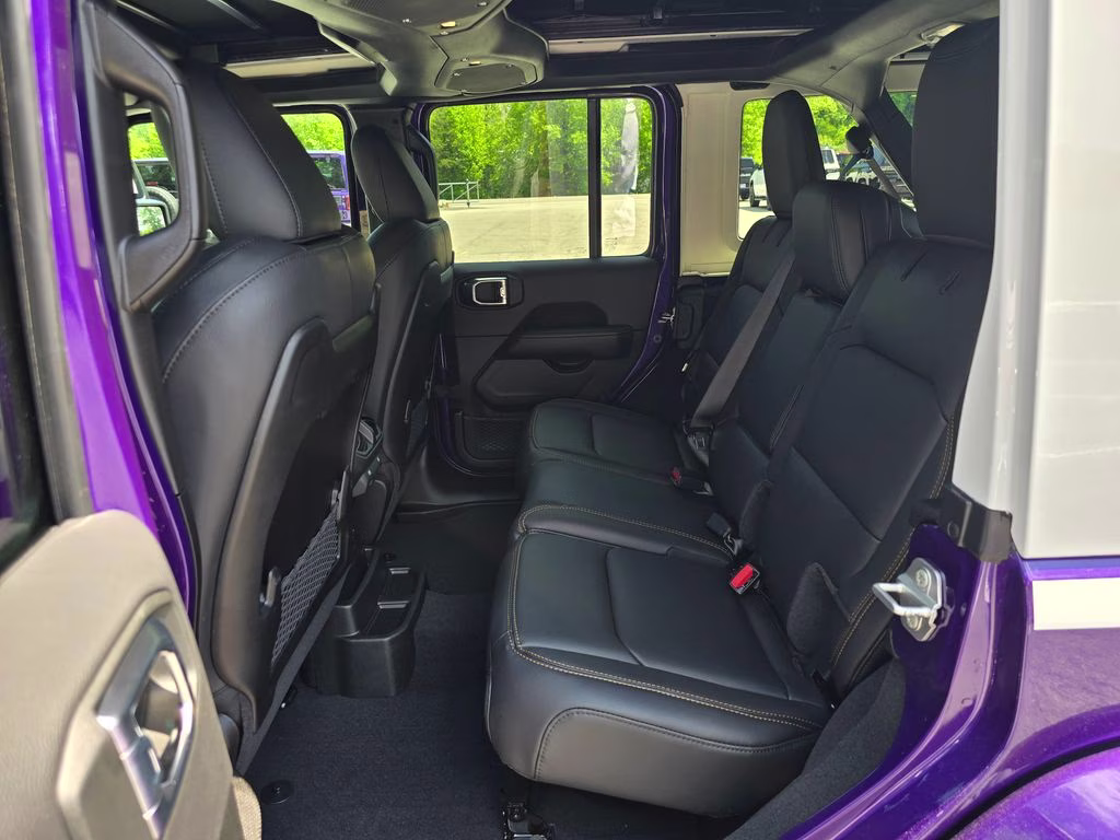 2026 Reign Jeep Wrangler Sahara 4X4 SUV