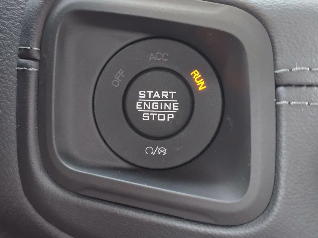 2026 Reign Jeep Wrangler Sahara 4X4 SUV