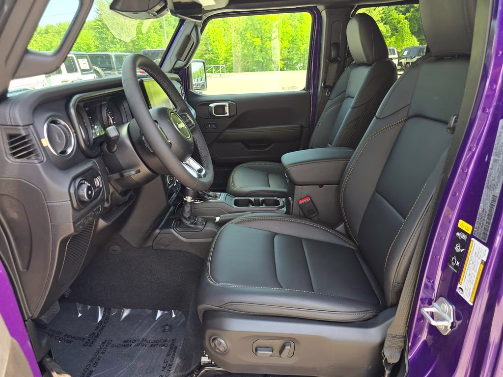 2026 Reign Jeep Wrangler Sahara 4X4 SUV