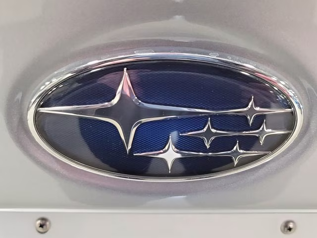 2025 Ice Silver Metallic Subaru Legacy Premium AWD Sedan