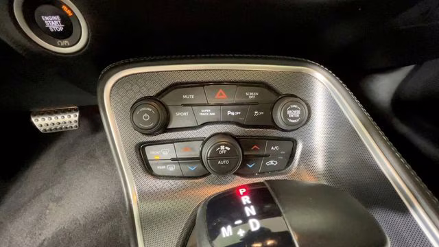 2018 Pitch Black Clearcoat Dodge Challenger R/T RWD Coupe