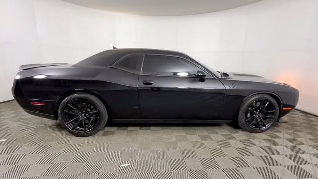 2018 Pitch Black Clearcoat Dodge Challenger R/T RWD Coupe