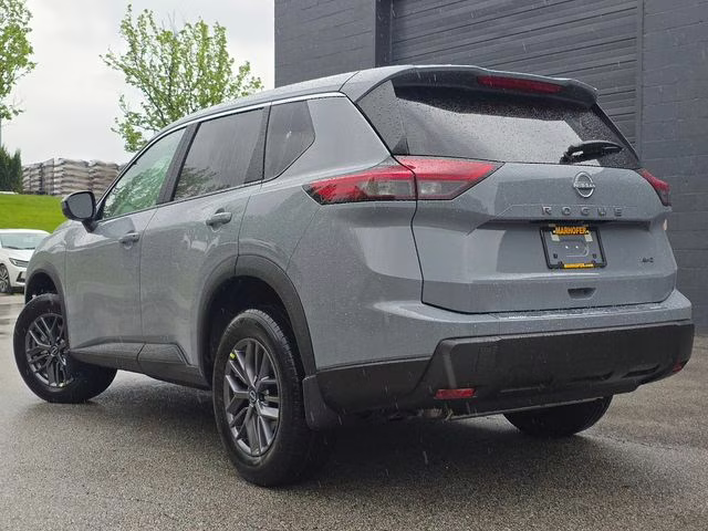 2026 Boulder Gray Pearl Nissan Rogue SV AWD SUV