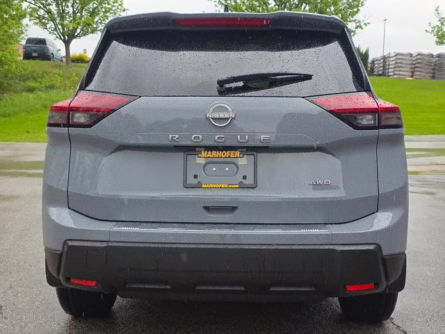 2026 Boulder Gray Pearl Nissan Rogue SV AWD SUV