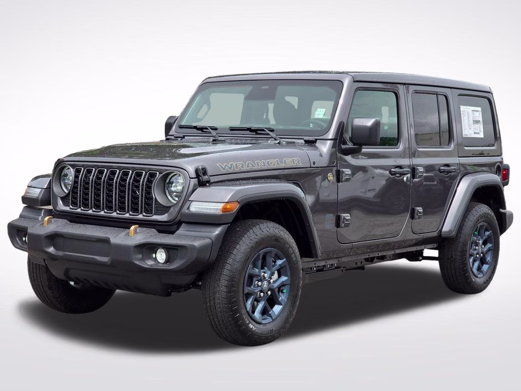 2026 Granite Crystal Metallic Clearcoat Jeep Wrangler 4X4 SUV