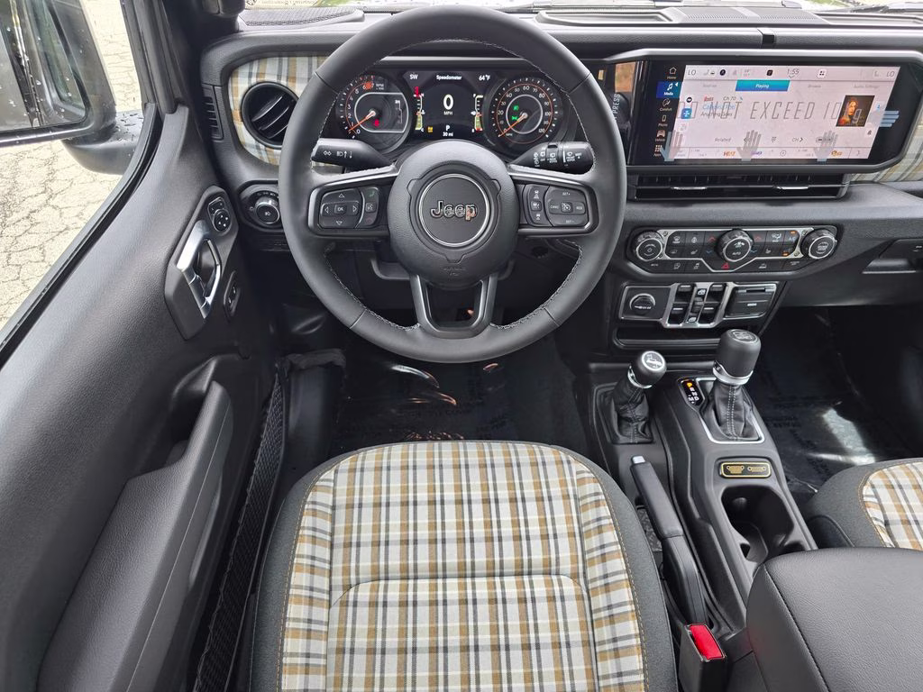 2026 Granite Crystal Metallic Clearcoat Jeep Wrangler 4X4 SUV
