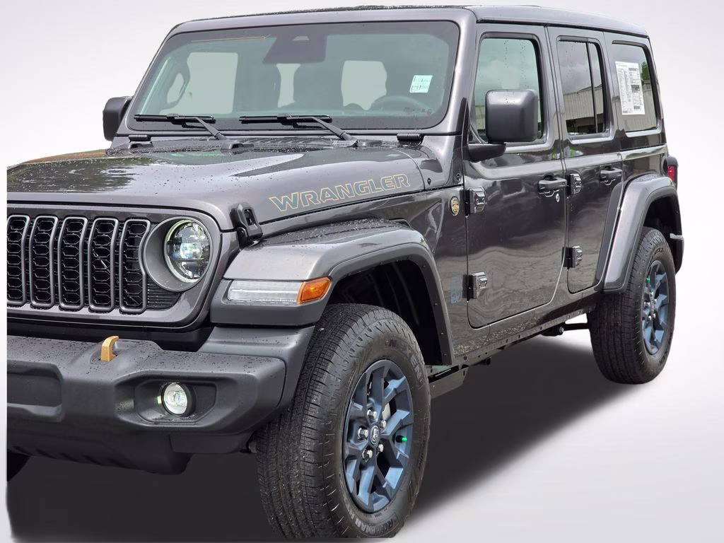 2026 Granite Crystal Metallic Clearcoat Jeep Wrangler 4X4 SUV