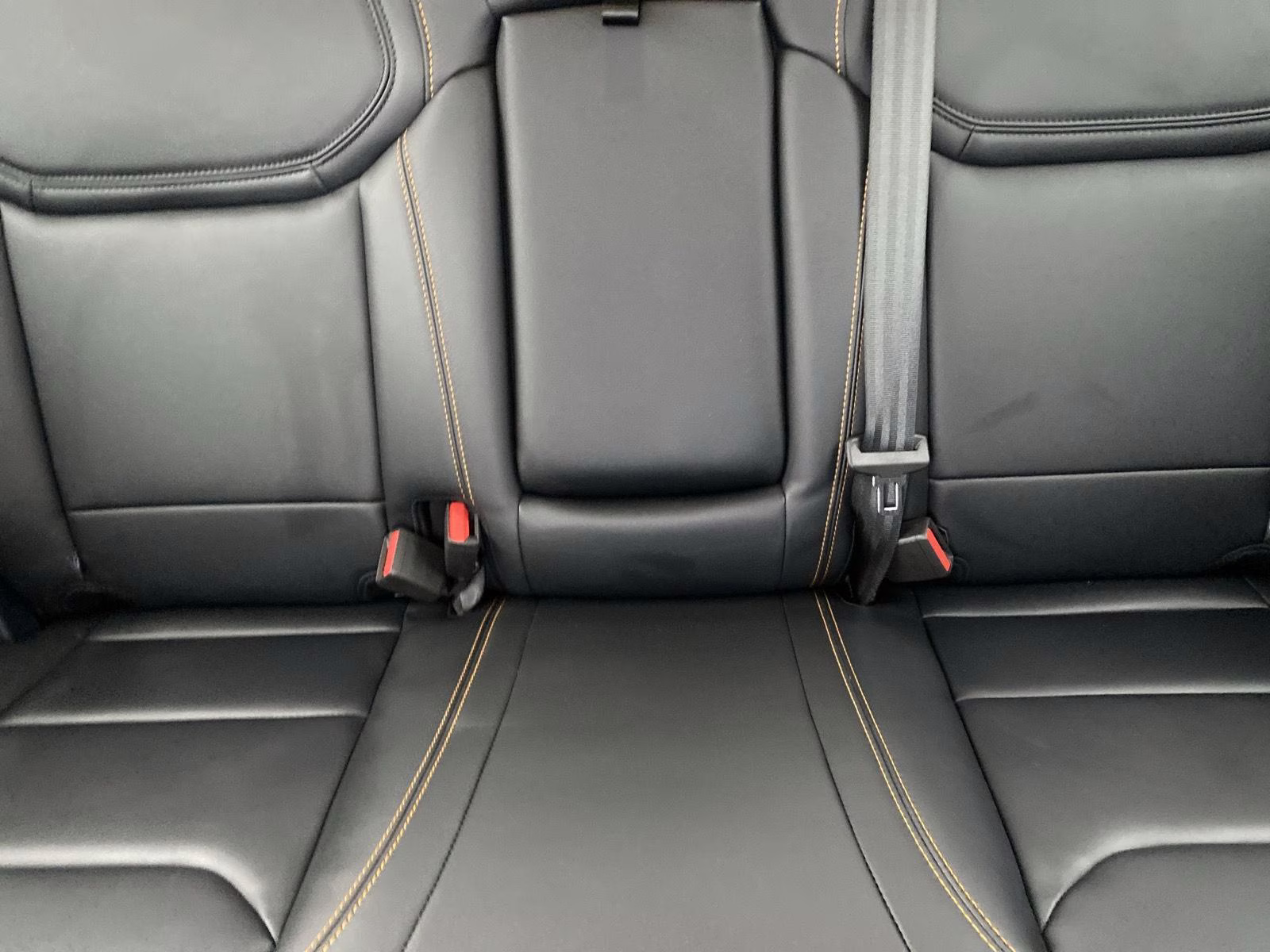 2024 Iconic Silver Metallic Ford Maverick Lariat AWD Truck