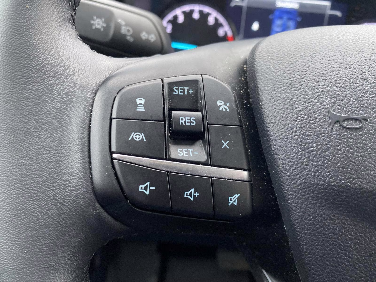 2024 Iconic Silver Metallic Ford Maverick Lariat AWD Truck