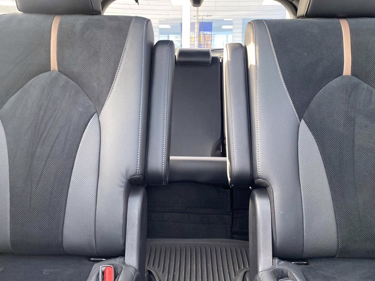 2025 Heavy Metal Toyota Grand Highlander Hybrid MAX Platinum AWD SUV