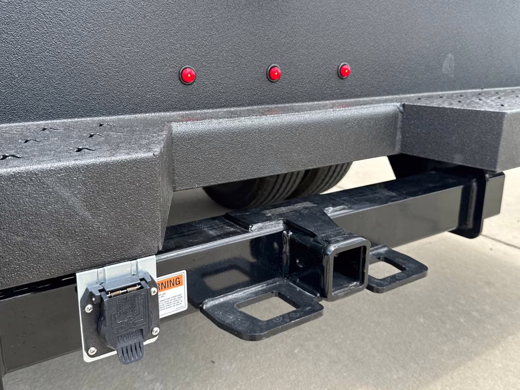 2026 Oxford White Ford Super Duty F-350 DRW XL RWD Chassis