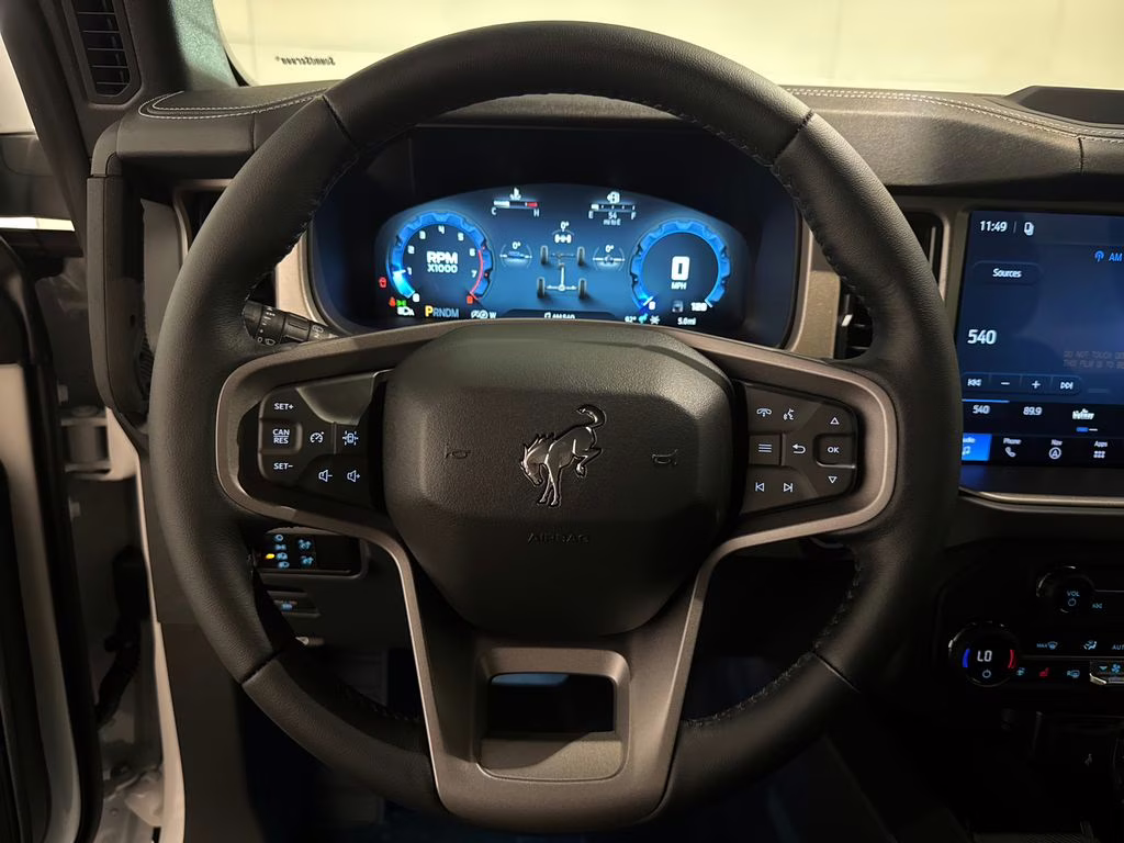 2026 Oxford White Ford Bronco Outer Banks 4X4 SUV