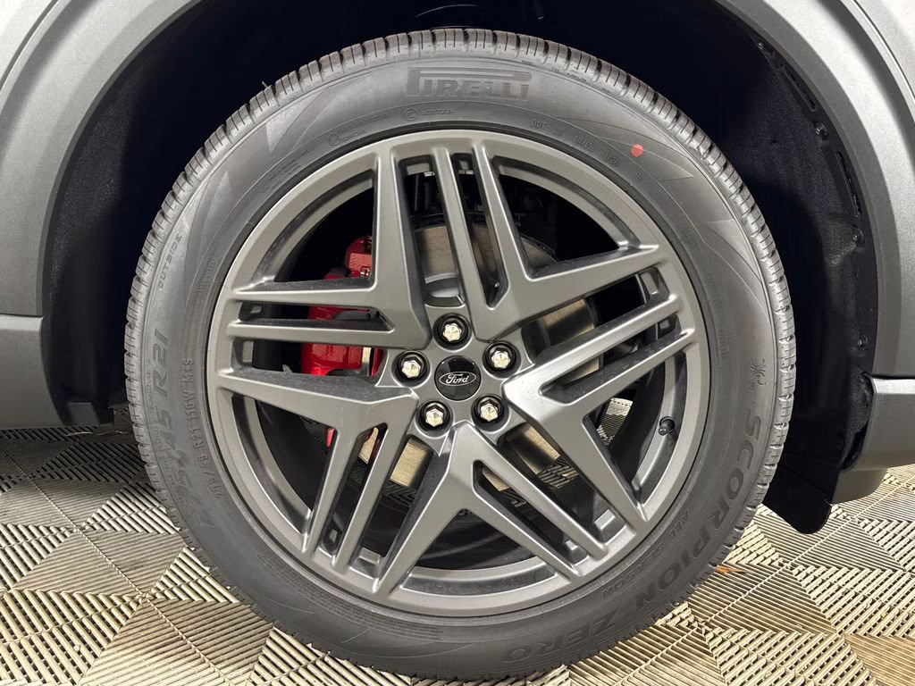 2026 Carbonized Gray Metallic Ford Explorer ST-Line RWD SUV